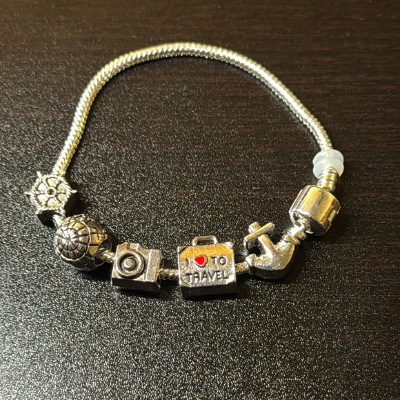 Princess Cruises Travel Charm Bracelet - Picture 1 of 1
